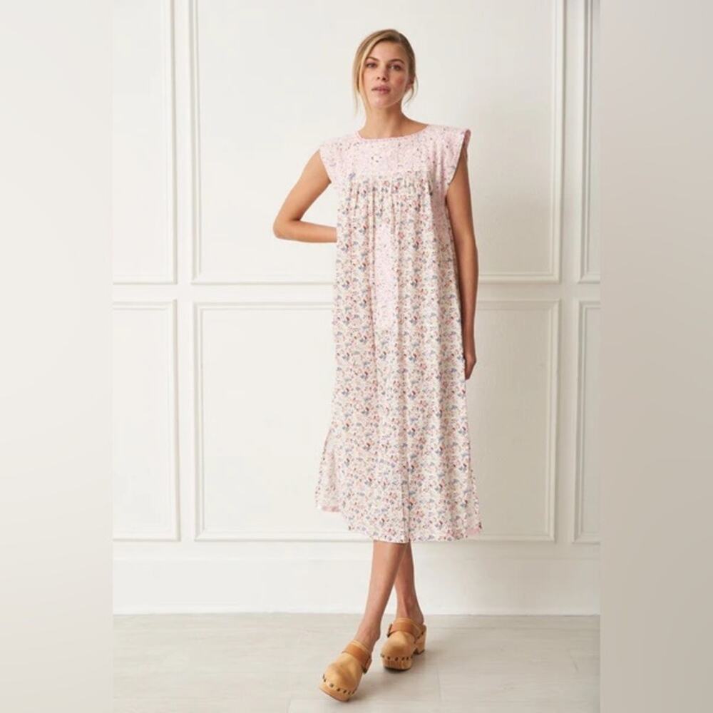 Mi Golondrina Flores Floral Sleeveless Dress